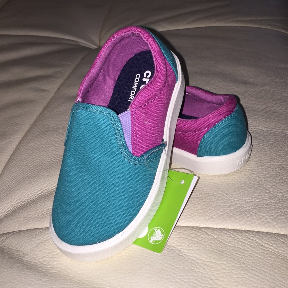 CROCS | New Dual Comfort Slip-on Shoes